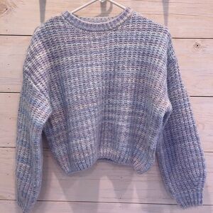 Jessica Simpson sweater